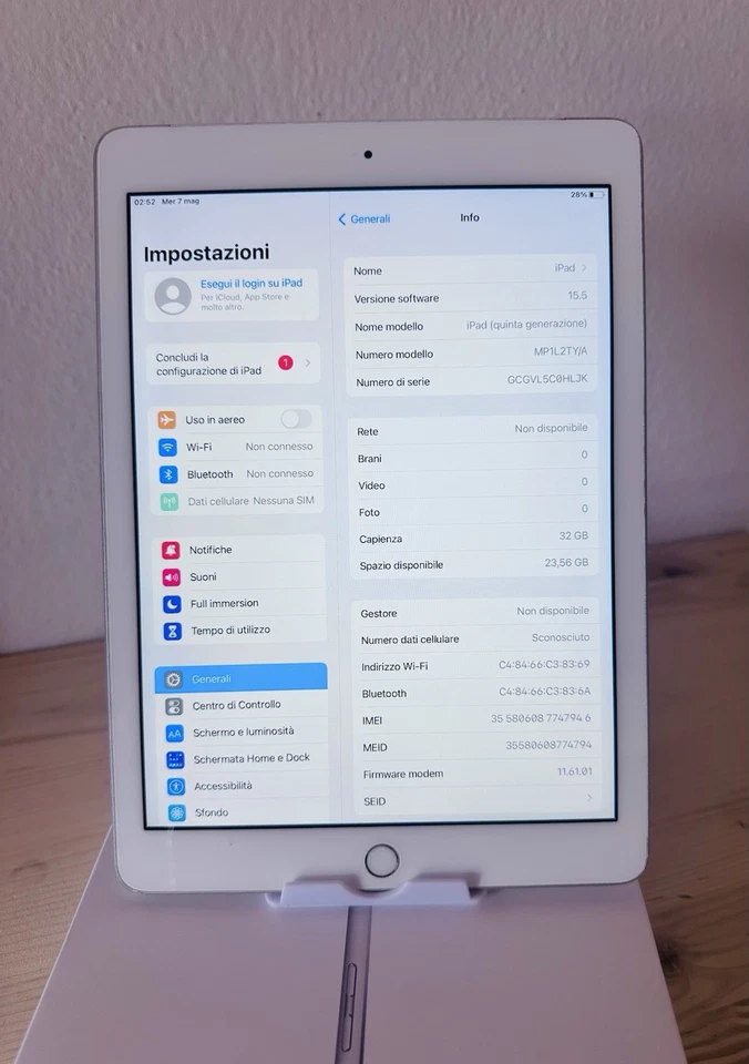 Apple iPad 5a Gen 32GB Wi-Fi+SIM 9.7 bianco  ottime condizioni perfettamente - Immagine 3 di 4