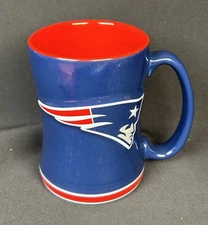 New England Patriots NFL Team 14 Oz Sculpted Boelter Brands Coffee Mug 2011