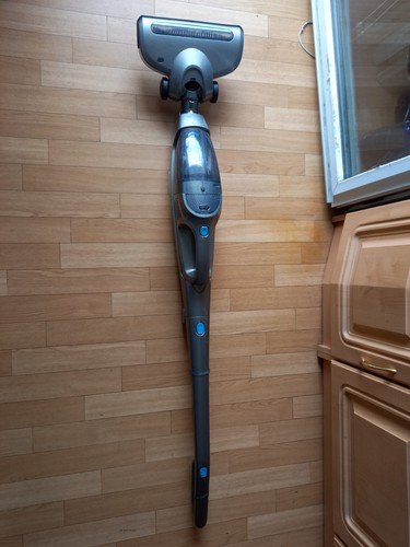 Akkustaubsauger Art. N. 72382 ; DC 18,5 V.; 2200mAh.; 100 Watt.