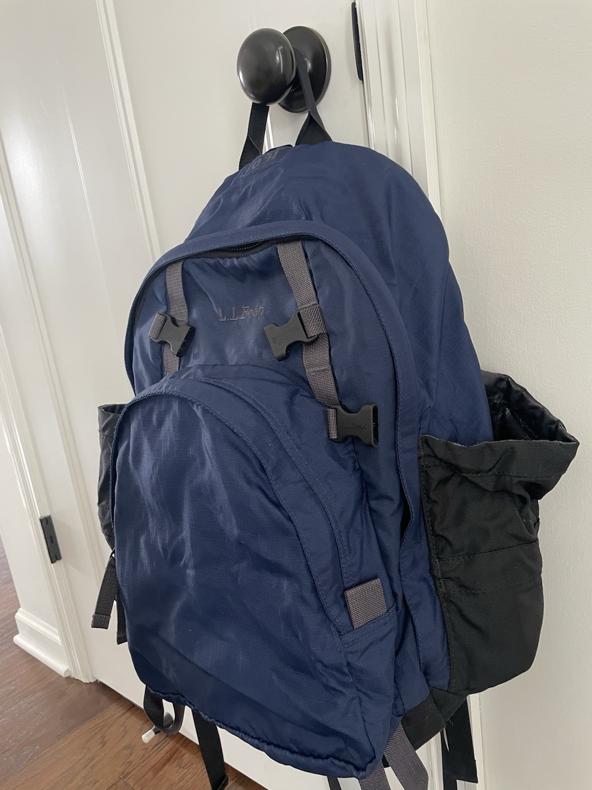 LL Bean Navy Backpack - image 4