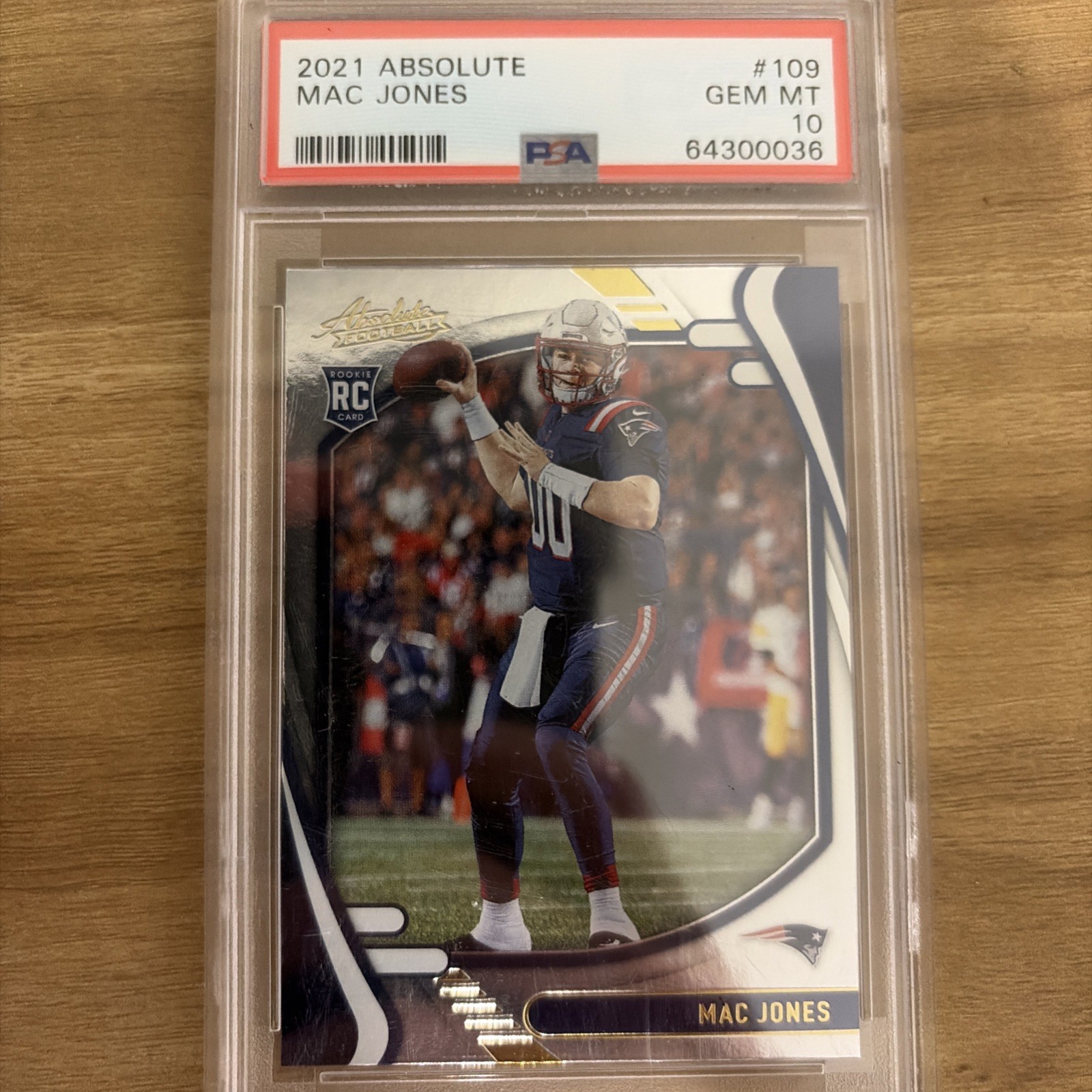 Mac Jones Panini Absolute #109 Base