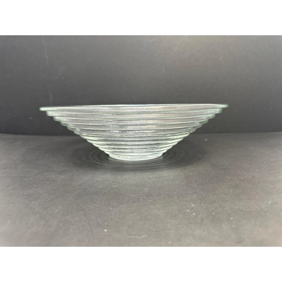 Pilgrim Glass Concentric Circle Serving Bowl Excellent Condition w/Minimal Wear - Image 2 of 4