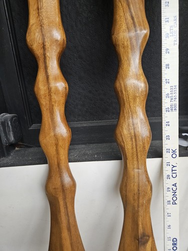 Vintage Pair Of Handcarved American Tribal Paddles - Picture 9 of 10