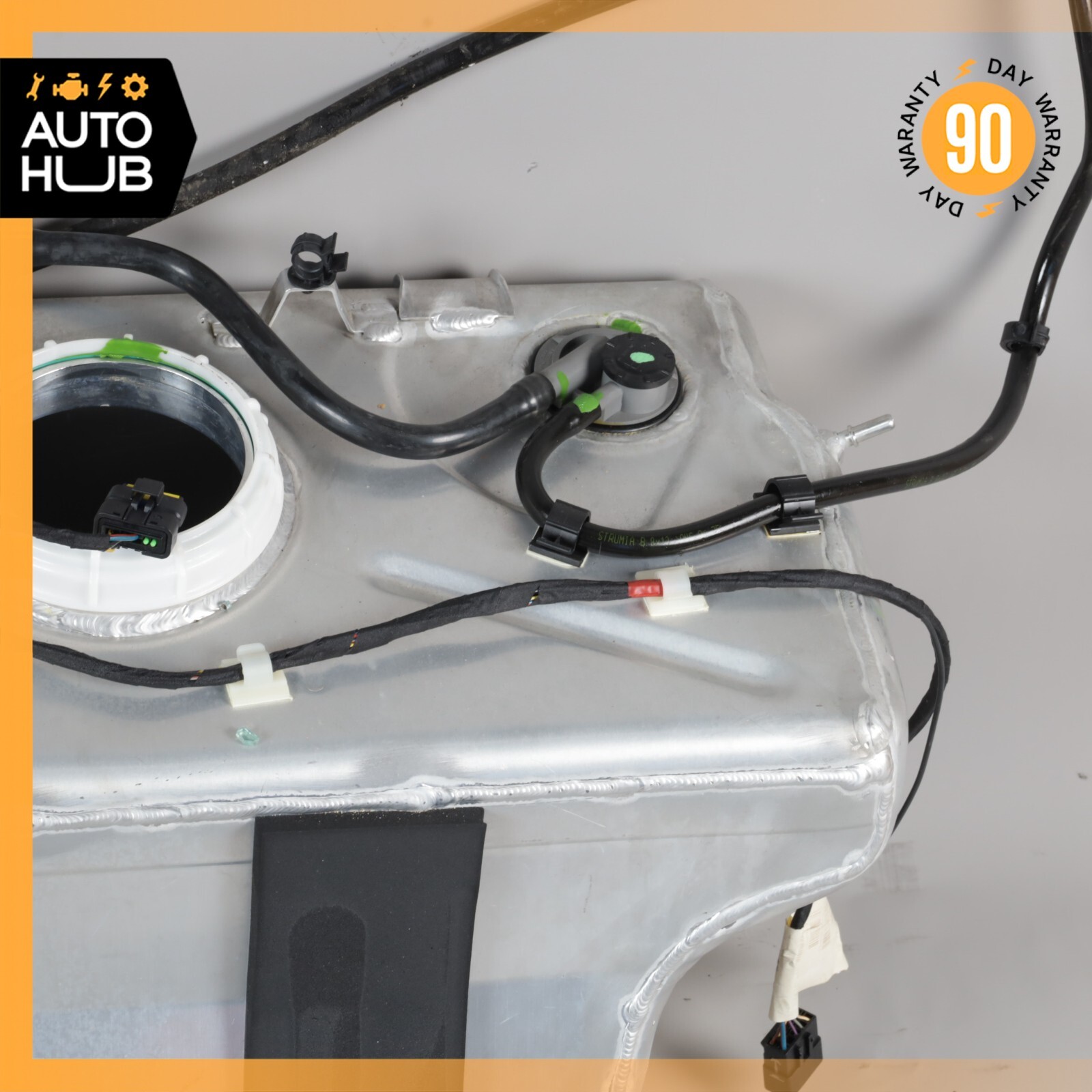 08-18 Maserati GranTurismo M145 Coupe Gas Fuel Tank Reservoir Assembly OEM 44k