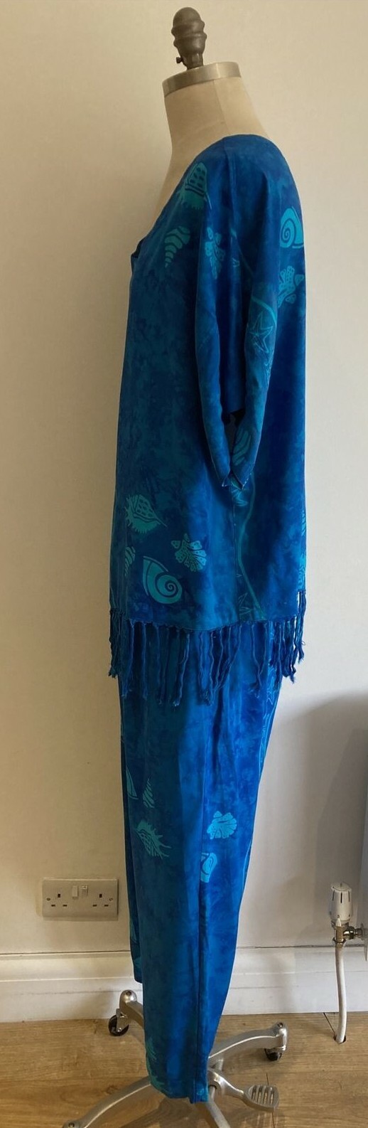 Vintage 1980s Top, Trousers  & Scarf by "Bali Batiks Hand Painted Resort Wear"   5