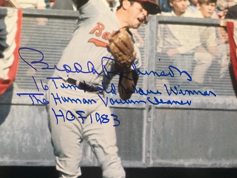 BROOKS ROBINSON SIGNED 16x20 PHOTO + HUGE INSCRIPTION ORIOLES LEGEND BECKETT BAS - Image 2 of 3