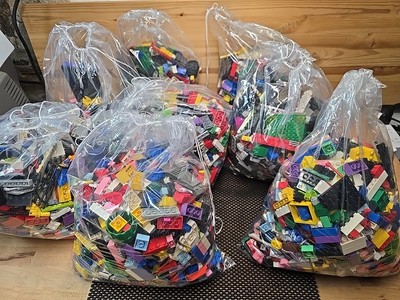  LEGO Lot  3 lbs Bulk Bricks Parts Pieces Estate Find Clean! 80's 90's Toys  