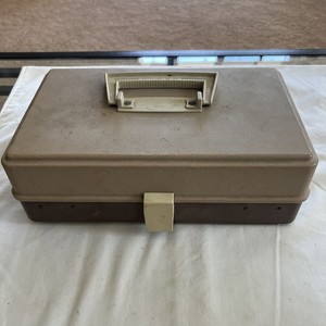 Plano Vintage 5200 Pete Hemming Tackle Box
