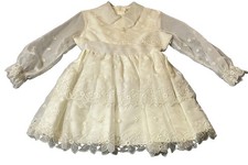 70s Embroidered Floral Lace Dress Girl’s 6 USA Made Weddings Communion Necklace