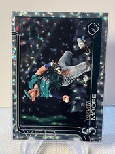 2025 Topps Dylan Moore Silver Crackle Foilboard #105 Seattle Mariners