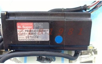 One   servo motor P50B04010DXS07 *gi