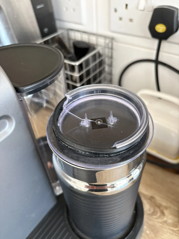 Krups Nespresso CitiZ & Milk, photo 4 of 5