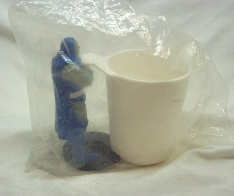Vintage 1988 DC Comics Super Powers Darkseid Figure Cup Holder Plastic Toy - Image 4 of 4