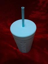 NWT Dunkin Donuts All Silicone Light Blue Sipper With Straw 22oz Travel Cup 