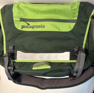 Patagonia Half Mass Messenger Bag | eBay