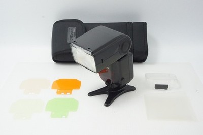 Nikon Speedlight SB-900 Shoe Mount Flash w/ Color Filter, Stand & Case #260820p
