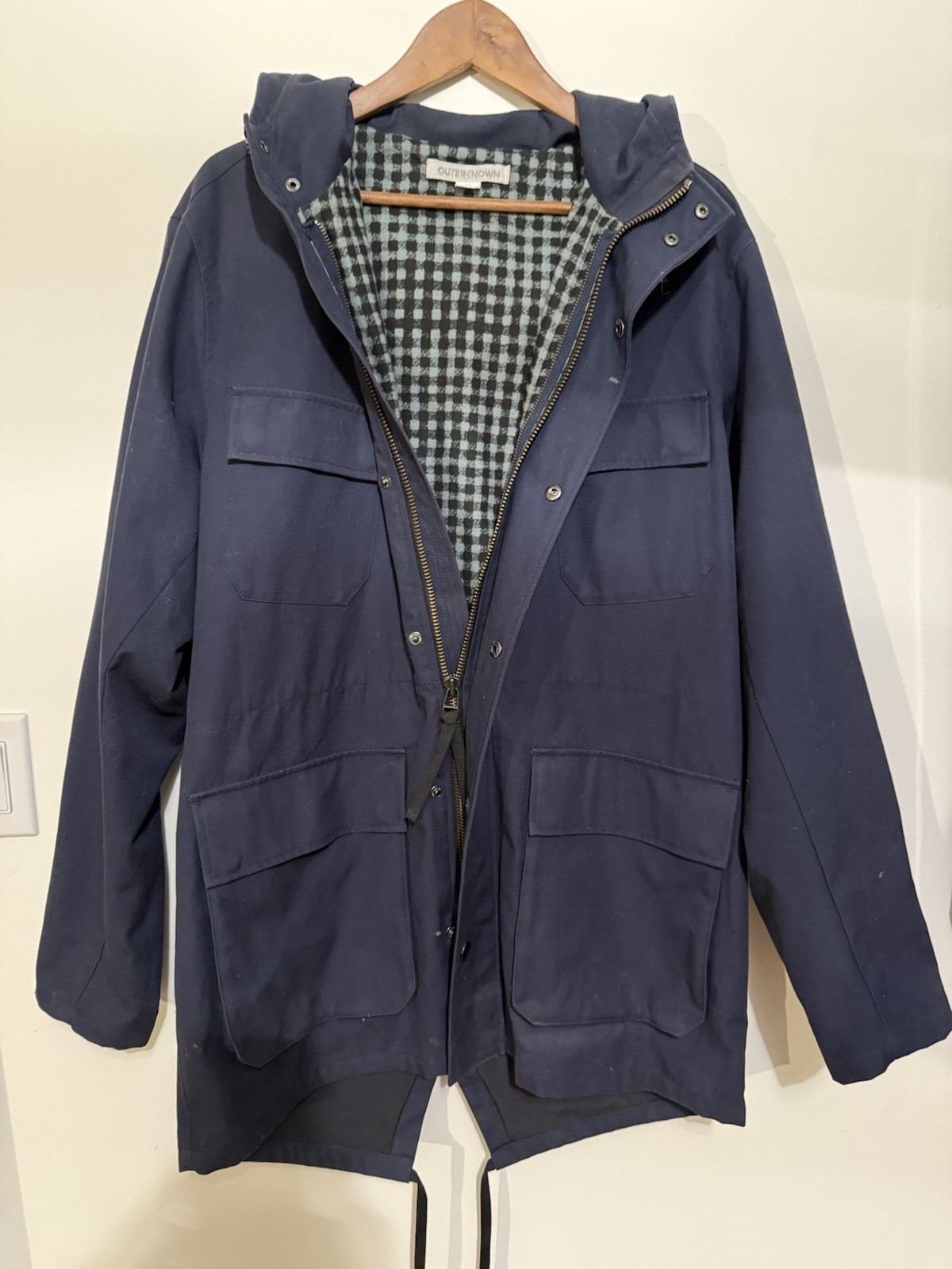 Outerknown Evolution Econyl Snap Shacket Insulate… - image 2