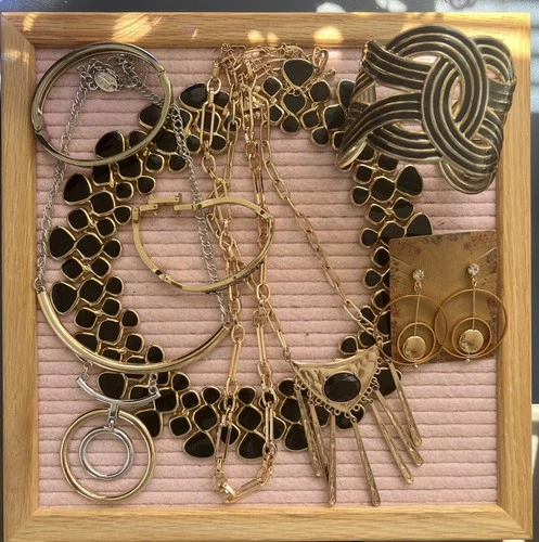 Black And Gold Vintage Statement Jewelry Lot. Good Quality Costume Jewelry. #V51