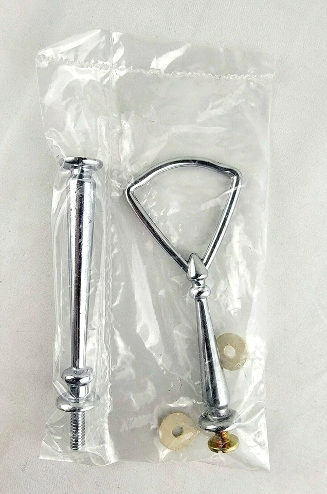Mango de metal de repuesto de 2 niveles en tono plateado para herrajes de bandeja de servicio Tidbit Foto 3 de 4