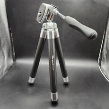 Targus Portable Tripod TG-42TT Extends 11 to 42  Desk/Travel Lightweight Black