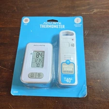 AcuRite Wireless Indoor Outdoor Digital Temperature Thermometer Clock & Memory