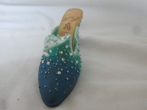 NUEVO 1999 Just The Right Shoe The Wave By Raine miniatura coleccionable con caja de certificado de autenticidad - Imagen 3 de 14