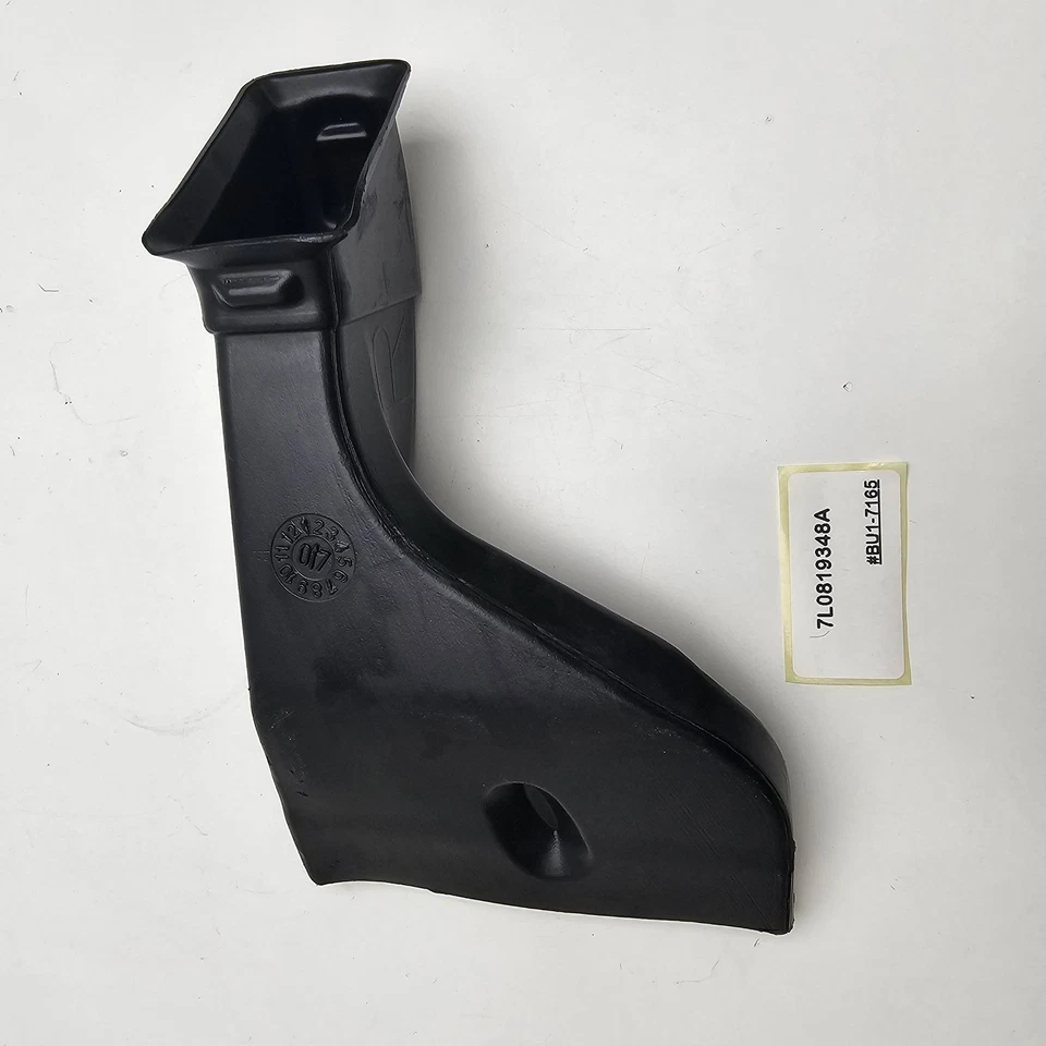 2004-2010 Volkswagen Touareg Instrument Panel Air Duct Front Rear 7L0819348A - Image 2 of 4