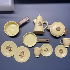 10 Piece PFALTZGRAFF VILLAGE Ohio Art Childs Toy Metal  plastic dishes USA