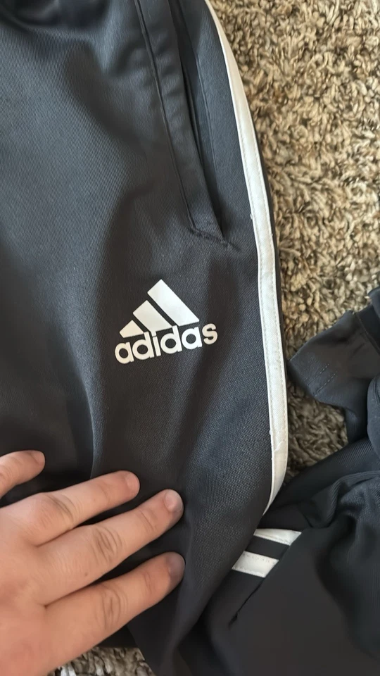 Pantalones de fútbol Adidas Foto 2 de 4