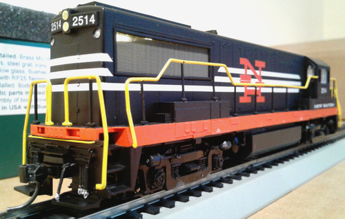 HO SCALE BOWSER GE U25B NEW HAVEN NH #2514 DCC & SOUND 691-23134 - Picture 10 of 11