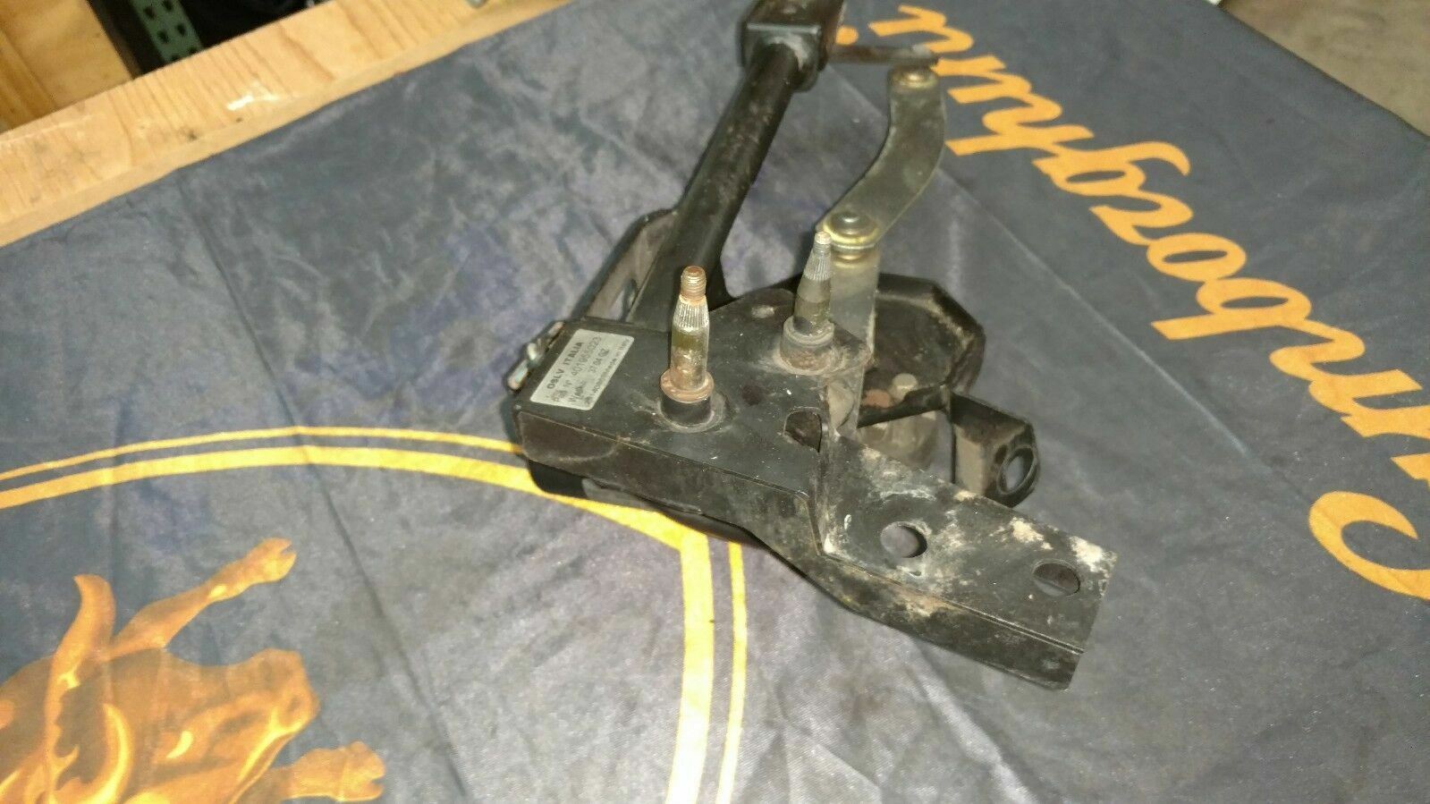 LAMBORGHINI GALLARDO WINDSHIELD WIPER MOTOR ASSEMBLY OEM 401955023