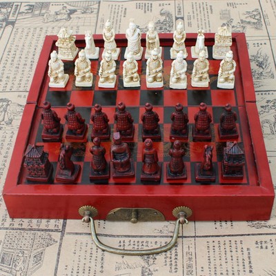 Vintage Terrakotta Miniatur Chinesisches Schachbrett Spiel Figuren