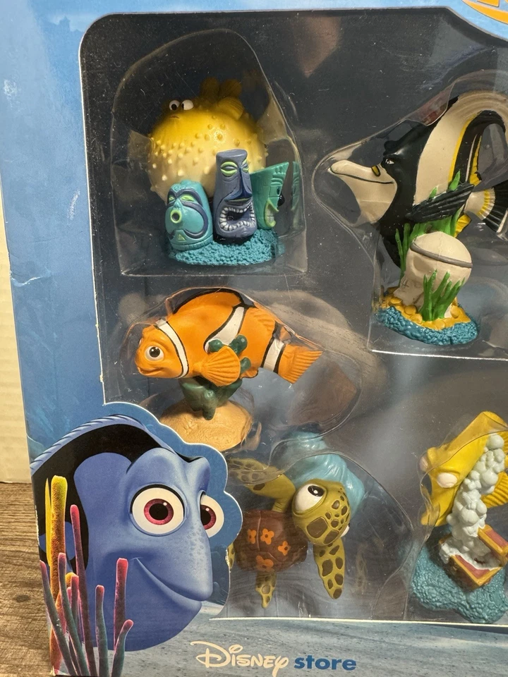 Juego de 9 figuras Finding Nemo Disney Store Pixar (nuevo y raro) Foto 2 de 4