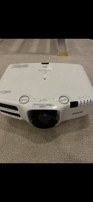 Epson PowerLite Pro G6450WU Large Venue Projector 4500 Lumens. Low Lamp Hours