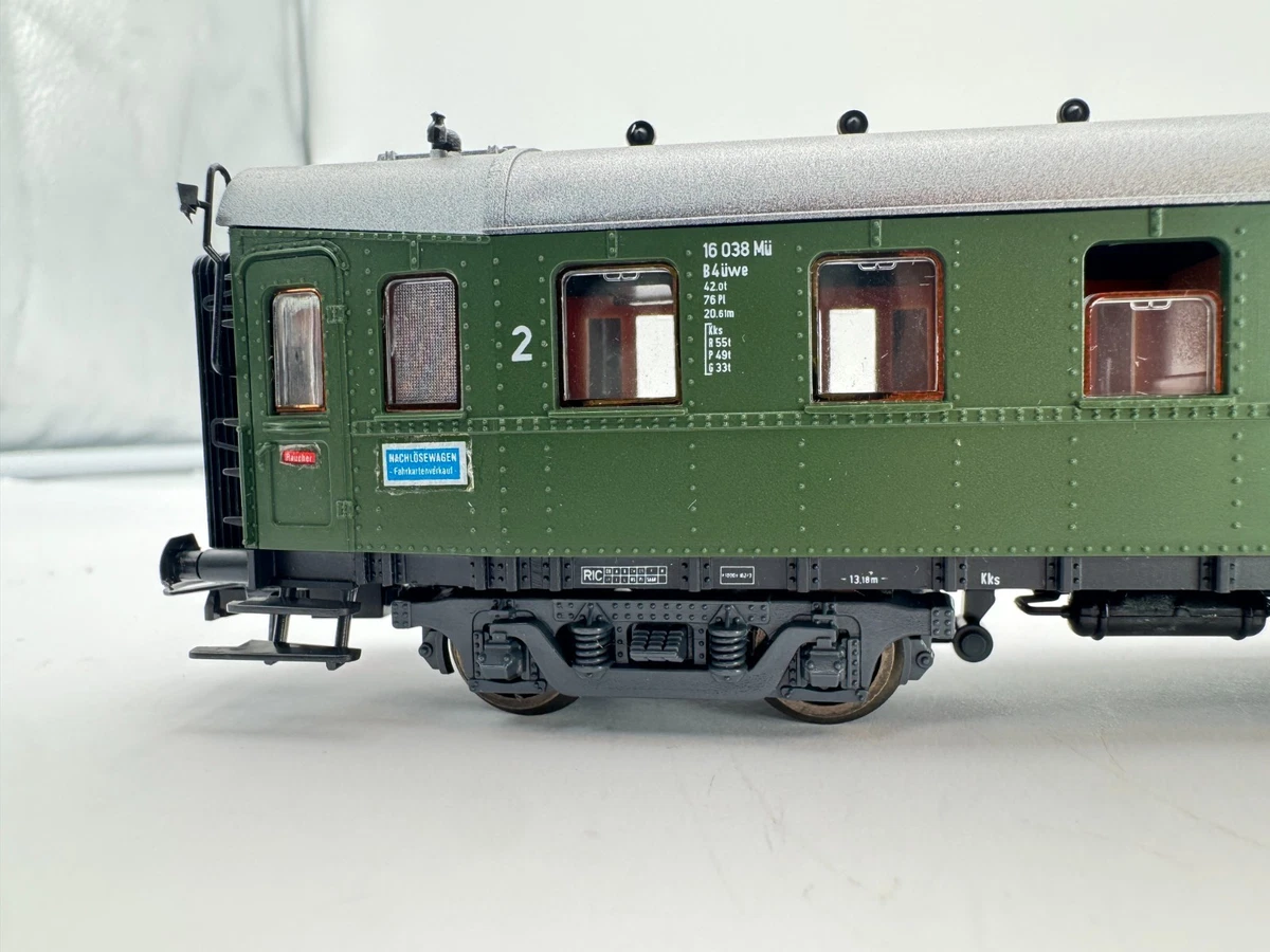 Vagón de tren rápido Roco H0 44439 2. Clase 16 038 Munich DB embalaje origina...