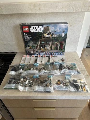 Lego Star Wars Yavin 4 Rebel Base 100% Complete  Comes With All Mini Figs ￼￼