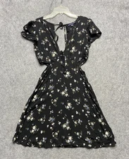 American Eagle Outfitters Dress Womens XS Black Floral V-Neck Tie Back Mini