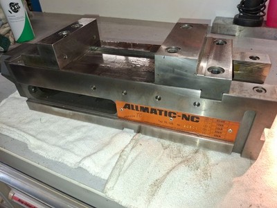 Allmatic NC TC125 Hochdruck Maschinenschraubstock