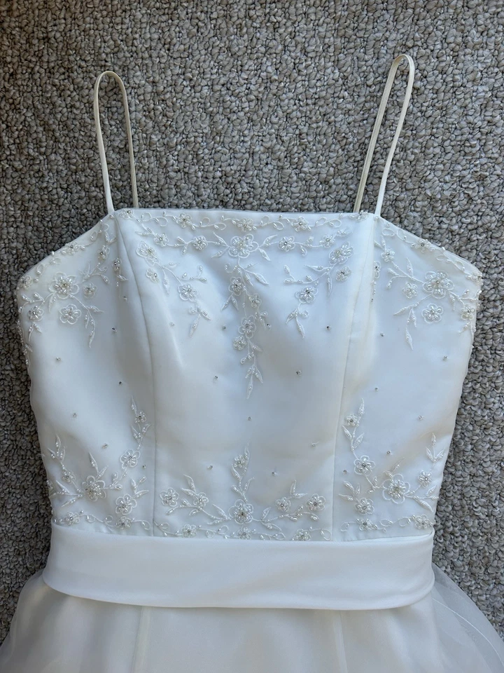 Ivory A-Line Wedding Dress Romantic Beaded Bodice Spaghetti Straps Size 10 - Image 2 of 4