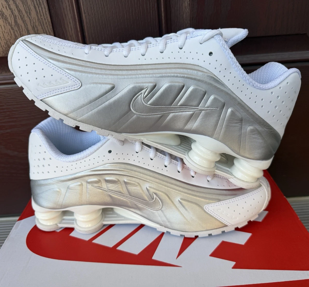 Nike Shox R4 White Metallic W for sale | eBay
