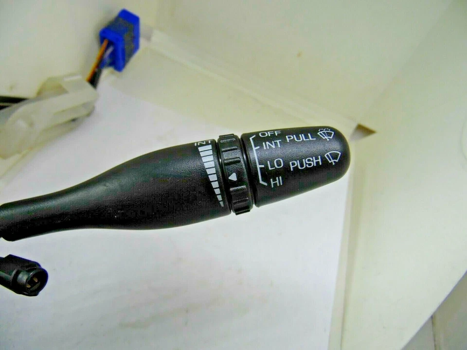 Conjunto combinado interruptor-señal de giro/limpiaparabrisas Motorcraft SW-5045 Foto 4 de 4