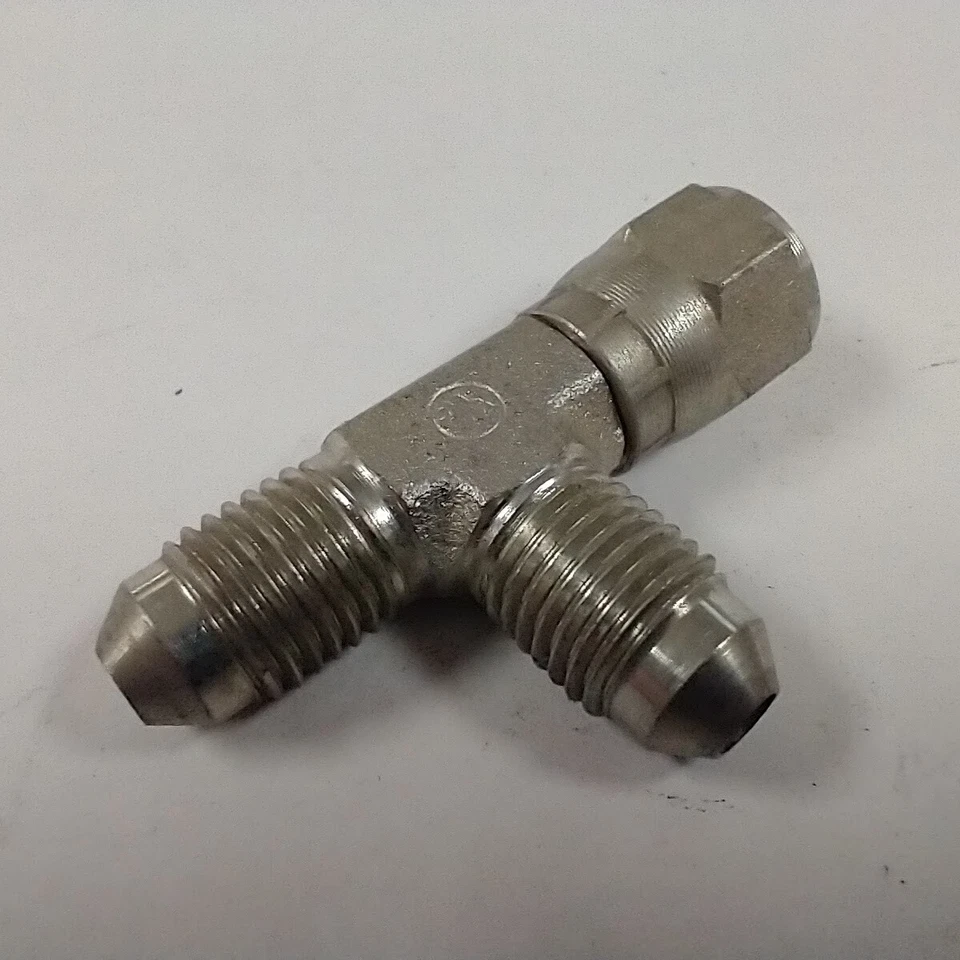 6602-04-04-04 1/4" FJIC SWIVEL TO 1/4" JIC TO 1/4" JIC TEE FITTINGS (LOT OF 6) - Image 2 of 3