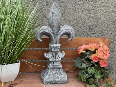 Frostfeste Steinfigur Ritterlilie XL Gartenfigur Steinguss Ritterlilie Lilie