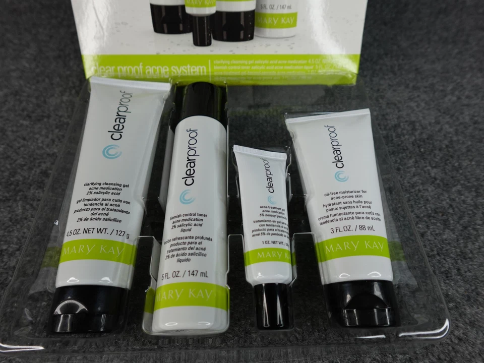Sistema de acne Mary Kay ClearProof 4 peças Conjunto NOVO NA CAIXA TAMANHO COMPLETO NOVO!! Selado de fábrica. - Imagem 3 de 3