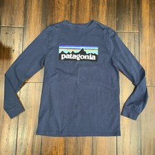 Boys Navy Blue Patagonia Long Sleeve Graphic T-Shirt Youth XL 14 EUC