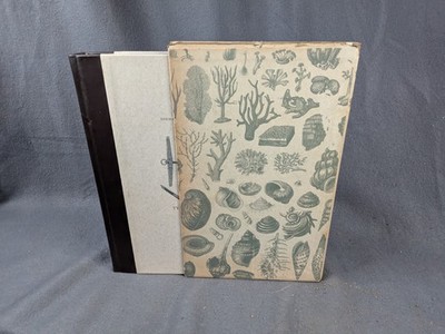Herman MELVILLE / Typee Peep at Polynesian Life During Four Months' Residence