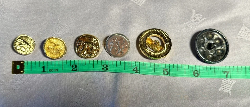 27 Mixed Lot Vintage Gold Tone Pewter Gray Metal Buttons Shank Buttons - Image 3 of 3