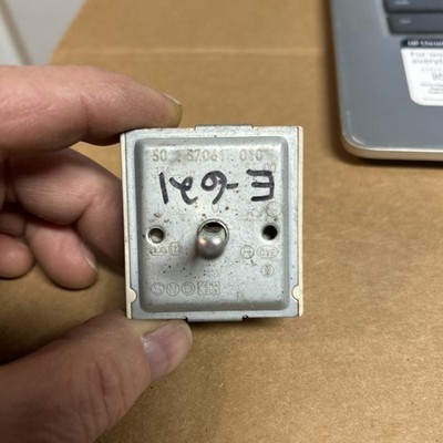 EGO 50.57061.010  Infinite Control Switch 120V 13A   AP 42-1023
