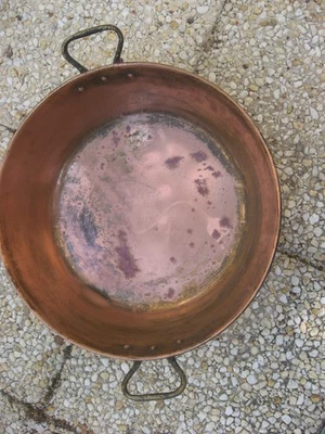 Ancienne Bassine à confiture en cuivre,38 cm de diametre hauteur 12cm - Photo 1/2