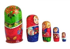 poupée russes symboles des la russie, dont une ouverte Stock Photo | Adobe Stock poupée russes symboles des la russie, dont une ouverte Stock Photo | Adobe Stock